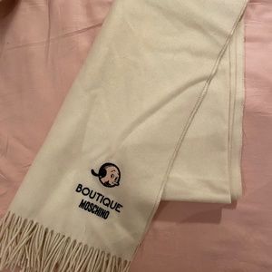 MOSCHINO x Olive Oyl Wool Fringe Scarf
